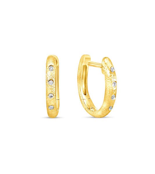 OLIVE & CHAIN Diamond Flush Huggie Earring - Yellow Gold