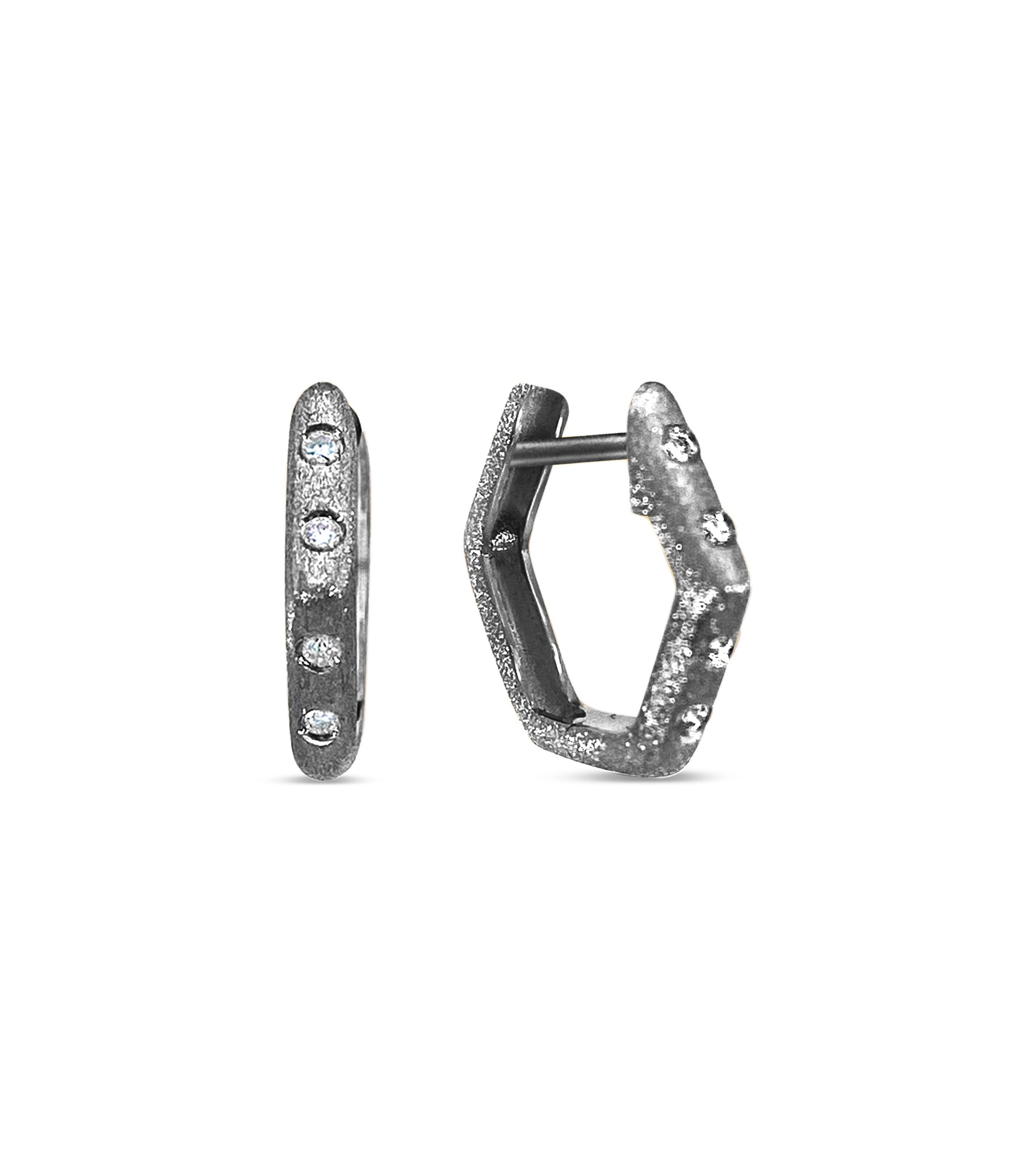 OLIVE & CHAIN Diamond Hexagon Flush Huggie Earring - Black Gold