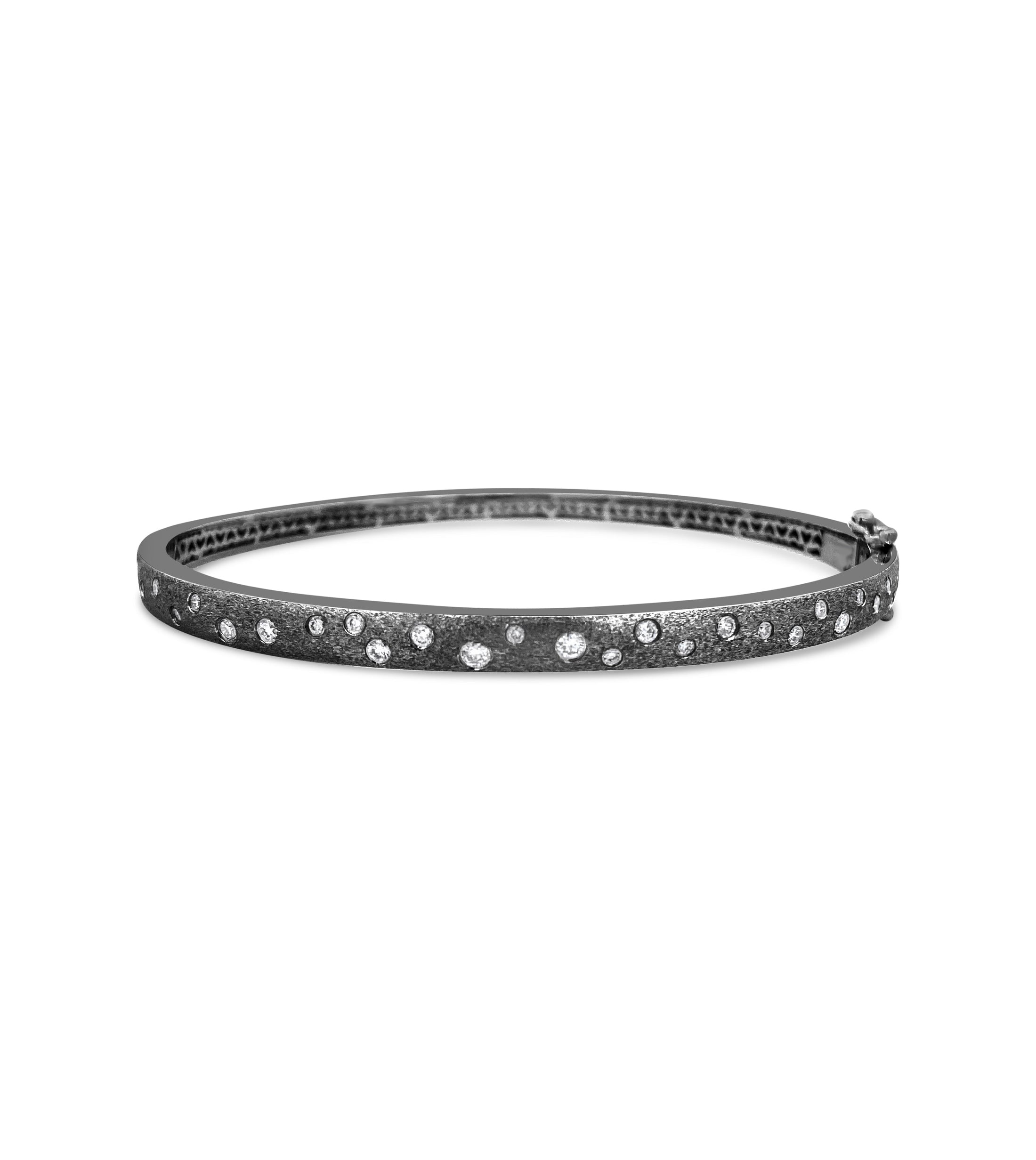 OLIVE & CHAIN Diamond Scatter Bangle - Black Gold