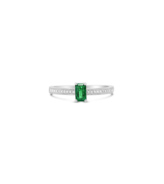 OLIVE & CHAIN Emerald & Diamond Ring - Yellow Gold, 5.5