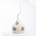 Load image into Gallery viewer, Leaf Design | Tail Style Cave
