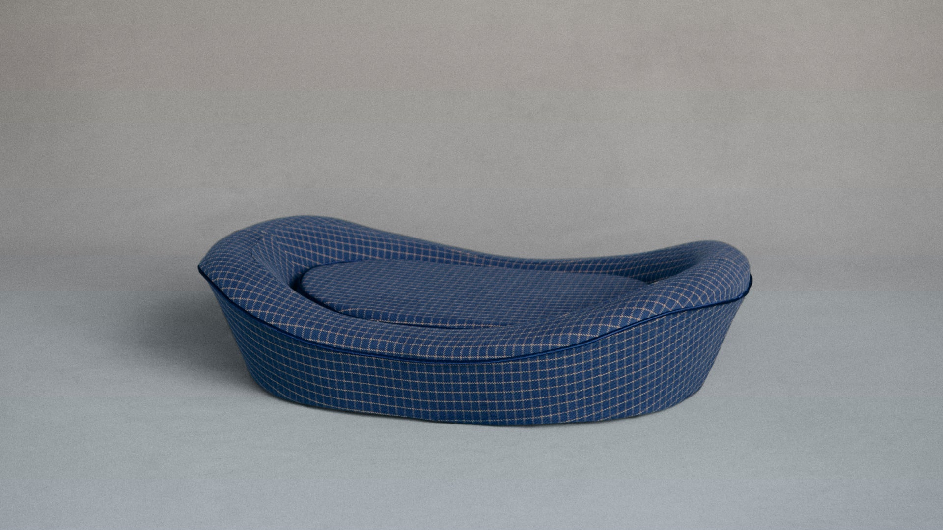 Timeless Dog Bed in Wren's Blueprint