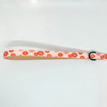 Load image into Gallery viewer, Flower Power Collar & Leash Set
