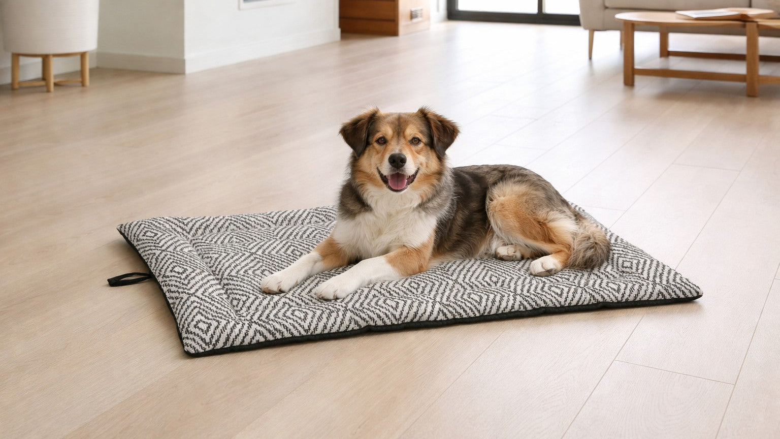 Cosmopolitan Mat - Faux Fur