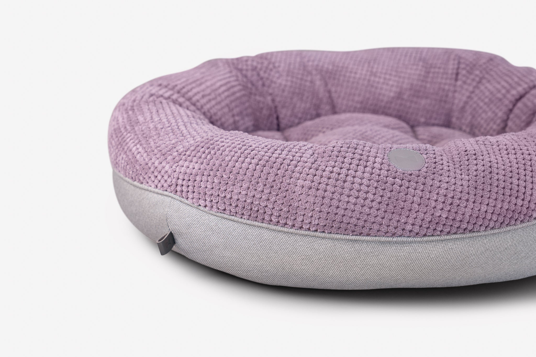 Chester & Lee | Light Pink Donut Dog Bed - image 5