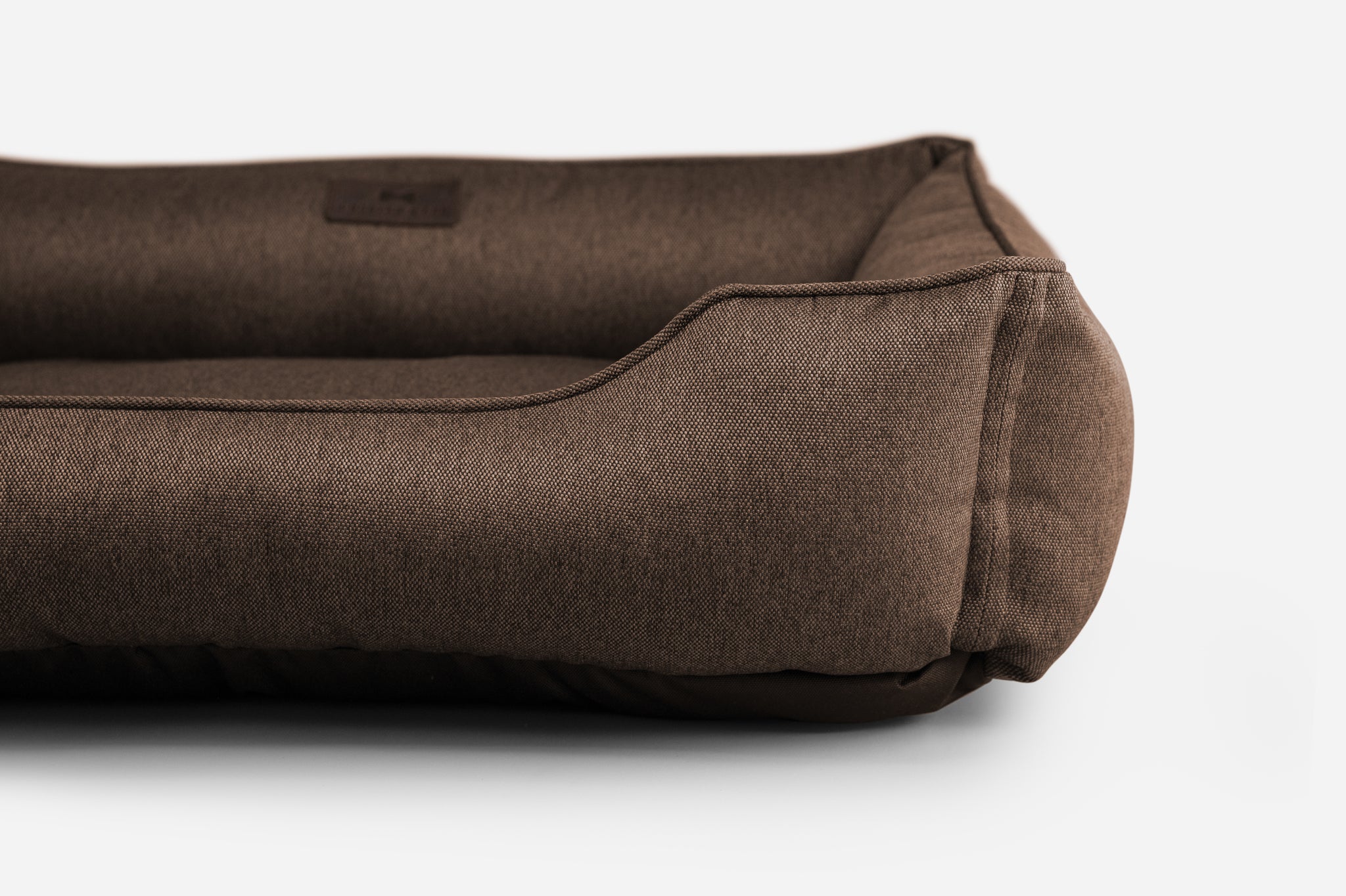 Pet Beds Premium Chester & Lee | Cotton Sleeper Dog Bed Brown