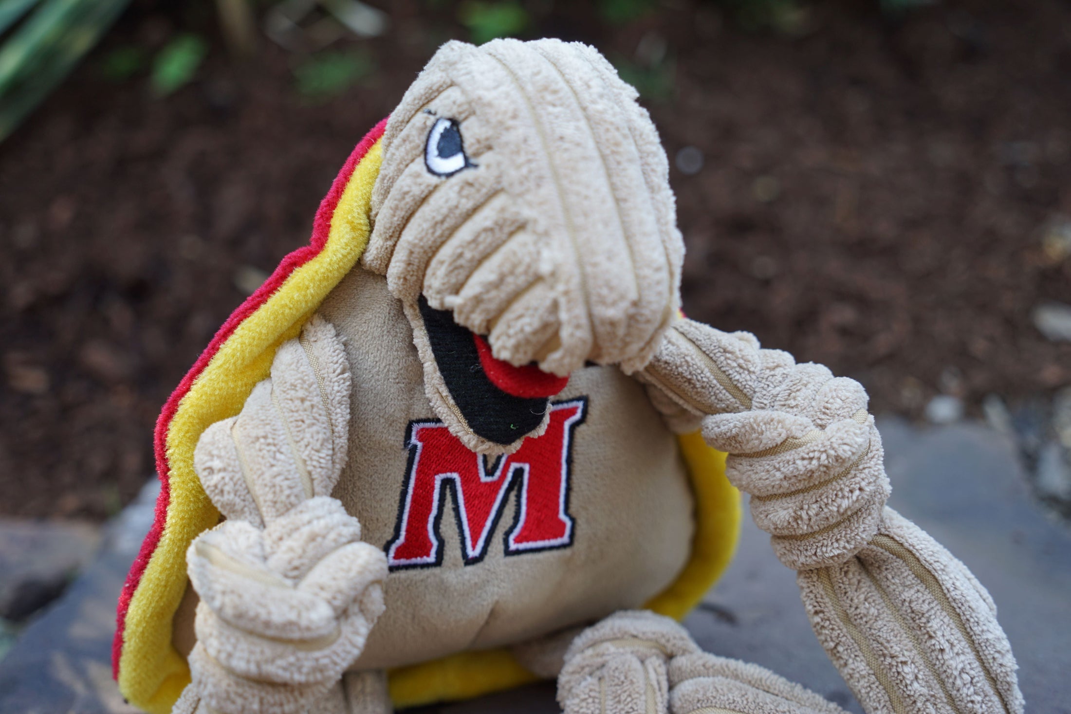 NCAA University of Maryland - Testudo the Terrapin Knottie® Plush Dog Toy - image 6