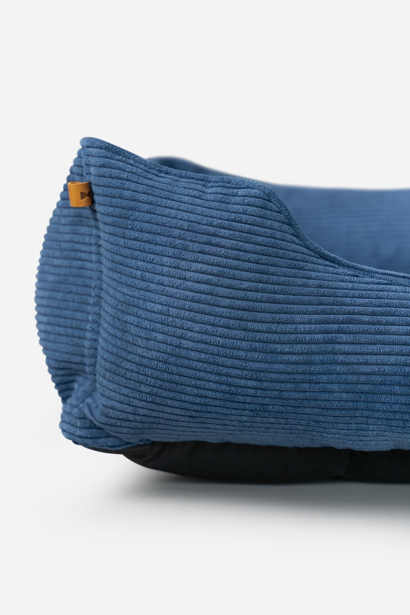 Chester & Lee | Fancy Corduroy Sleeper Dog Bed Blue - image 5