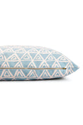 Load image into Gallery viewer, Davina Dog Bed
