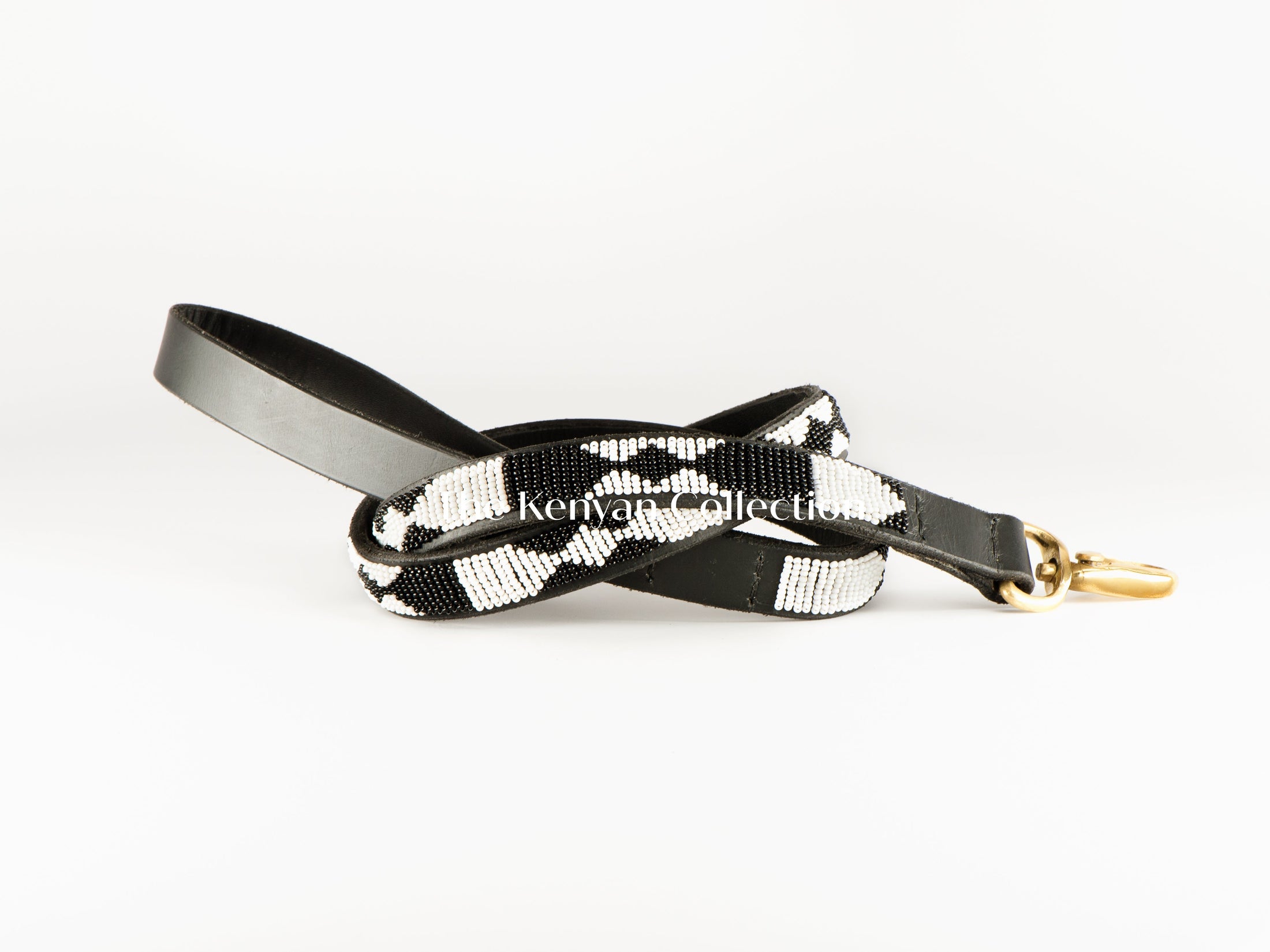 TKC Ebony & Ivory Beaded Dog Lead