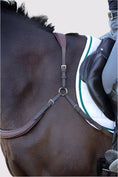 Load image into Gallery viewer, Free Motion Breastplate
