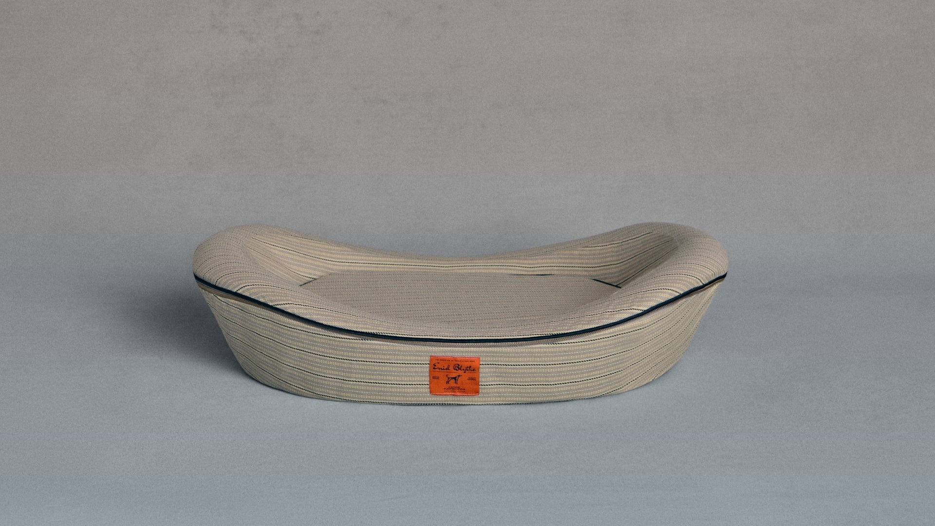 Timeless Dog Bed in Finch & Flint