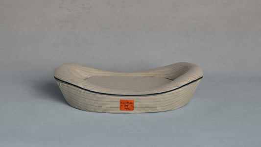 Timeless Dog Bed in Finch & Flint