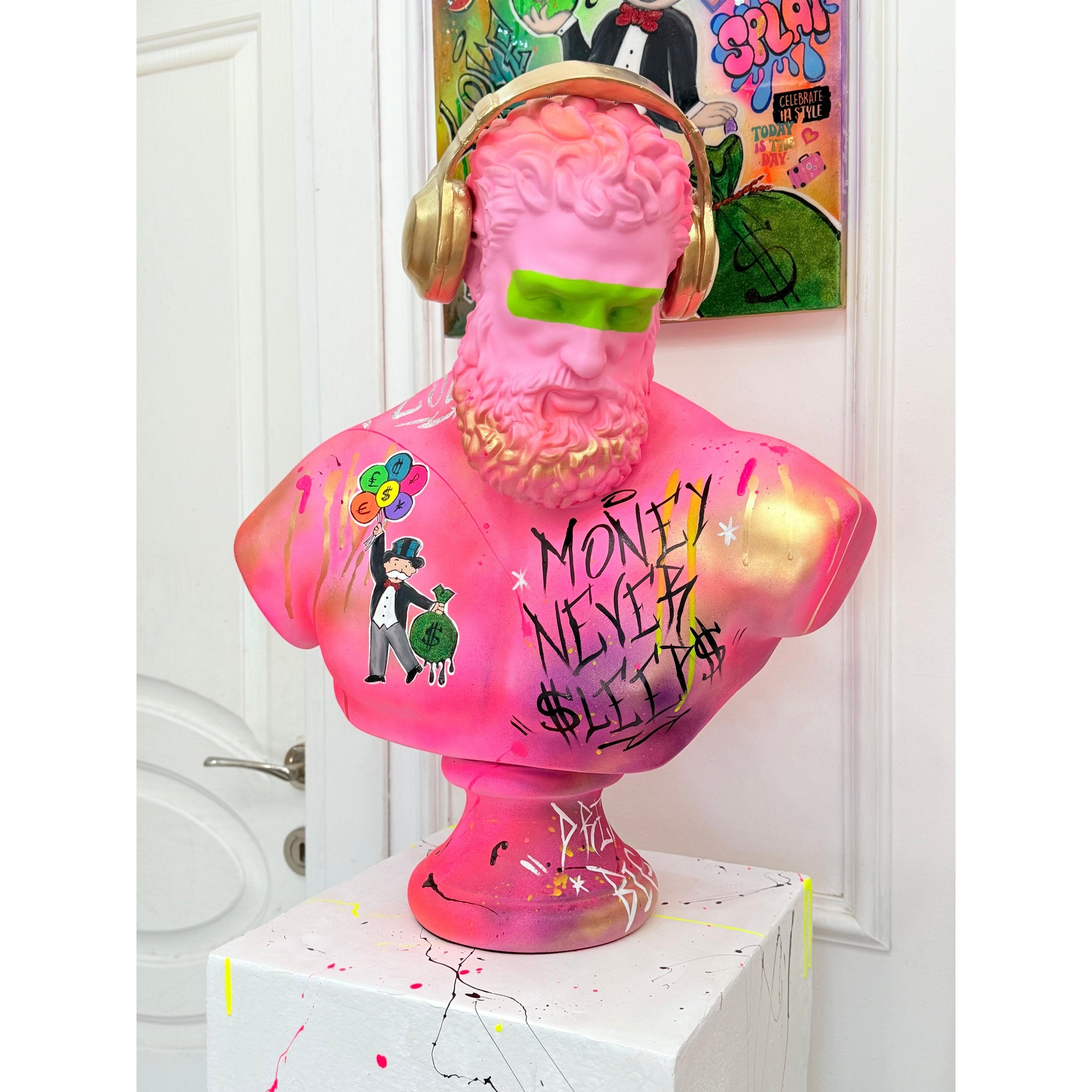 DJ Hercules Sculpture - XL Alec Monopoly Edition - alec monopoly xl dj hercules sculpture, luxury sculpture, product image 3