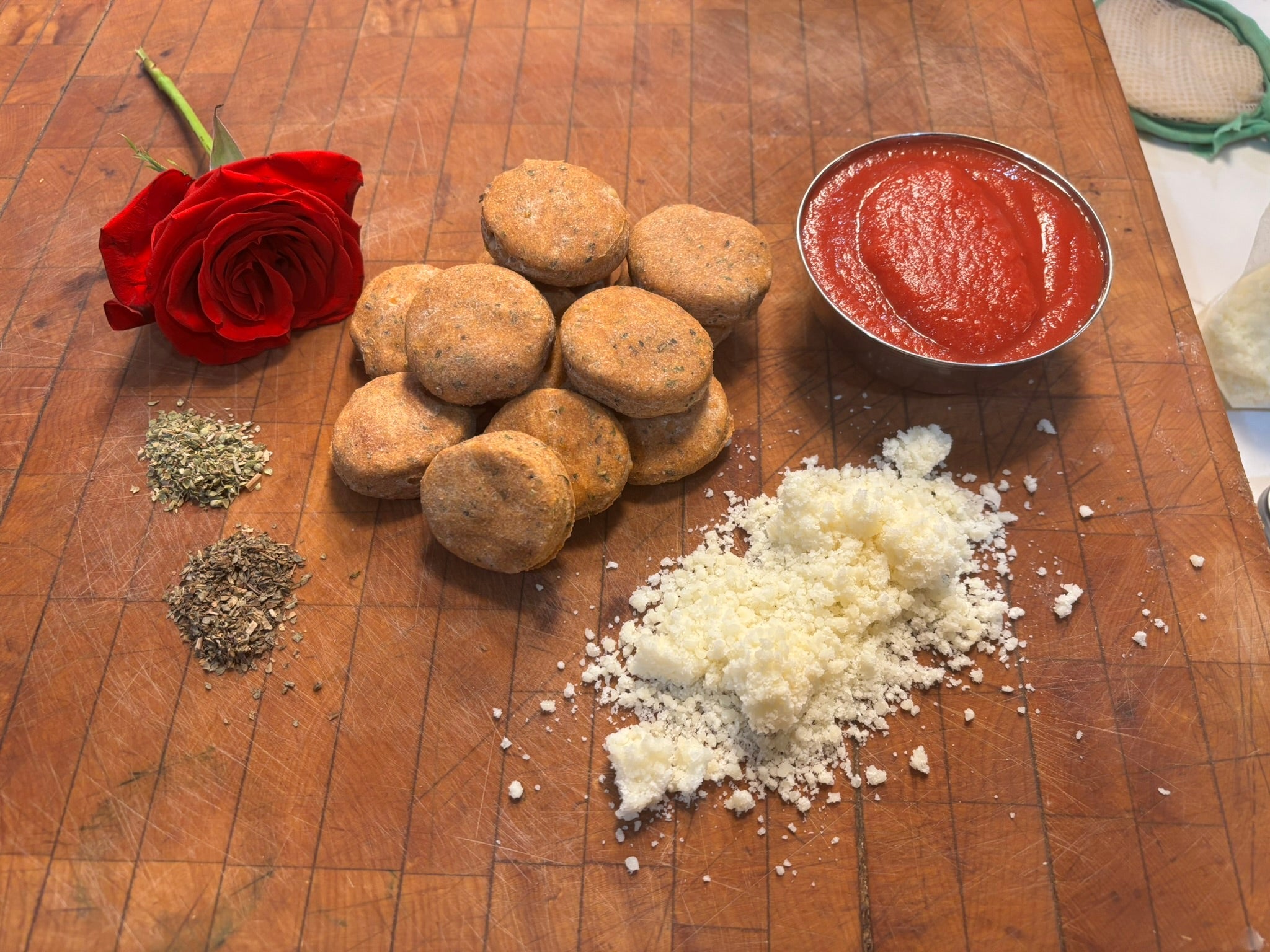 Finn’s Organic Pizza Night Treat Bundle