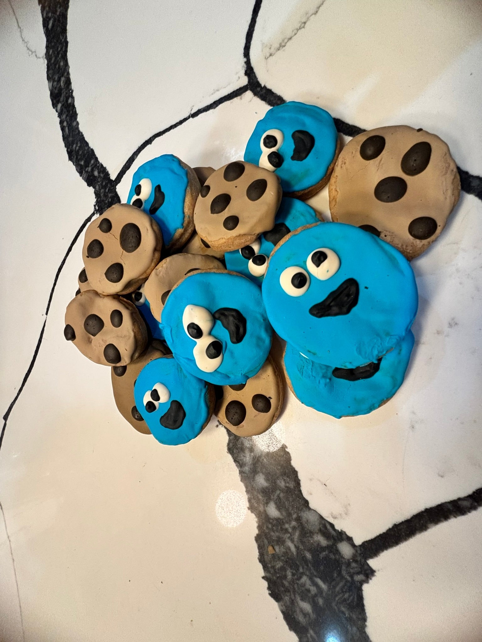 Organic Peanut Butter Cookie Monster Dog Treats
