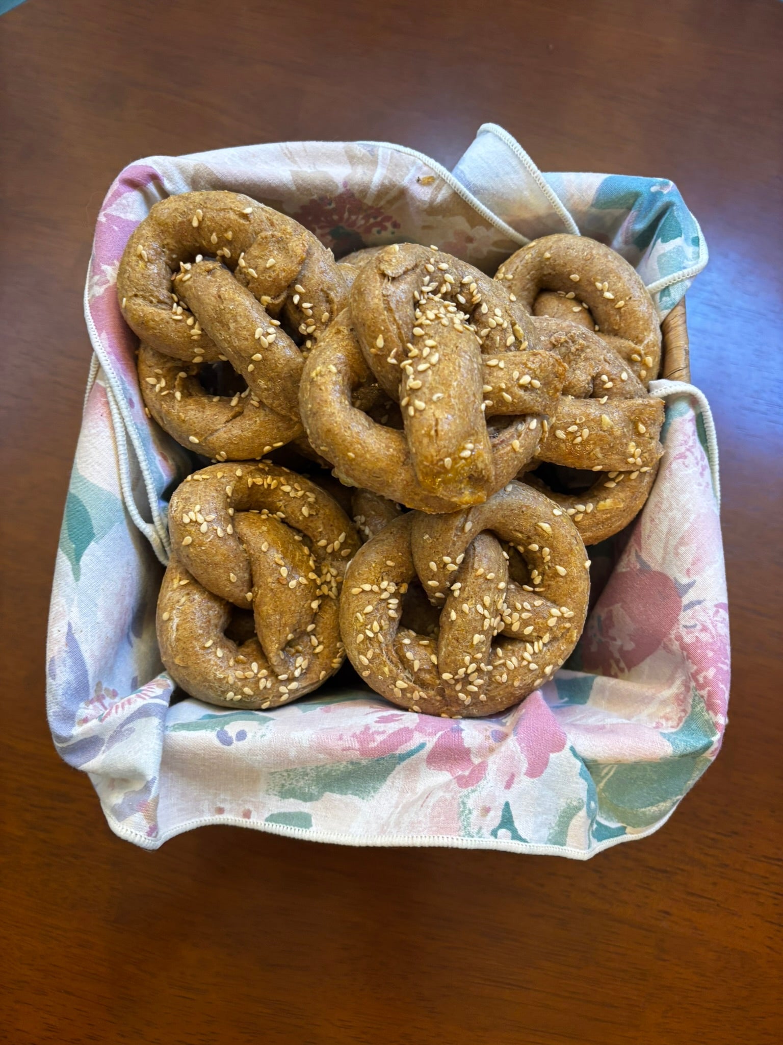 Organic Parmesan Pretzel Dog Treats Cheesy Crunchy Dog Snacks