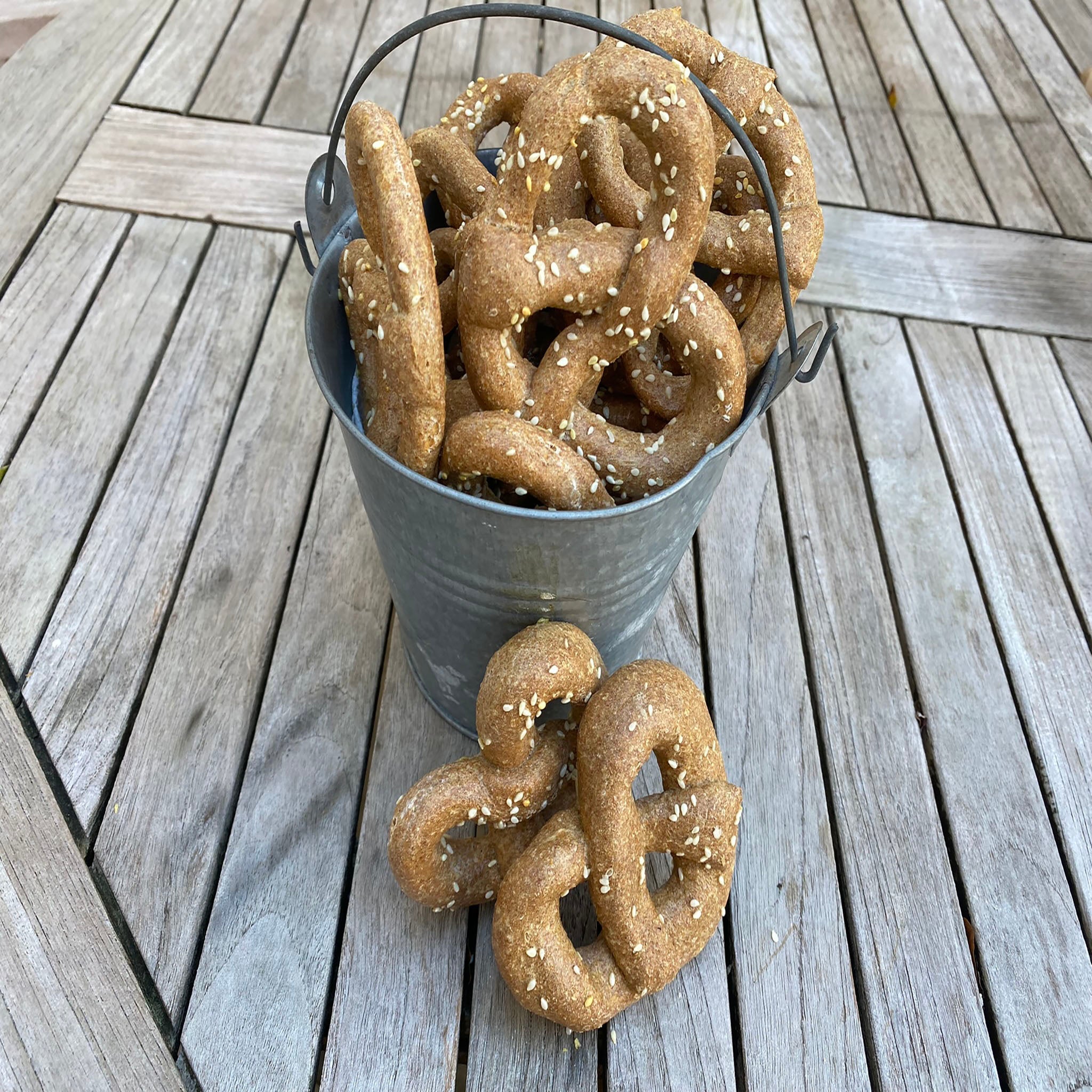 Organic Parmesan Pretzel Dog Treats Cheesy Crunchy Dog Snacks
