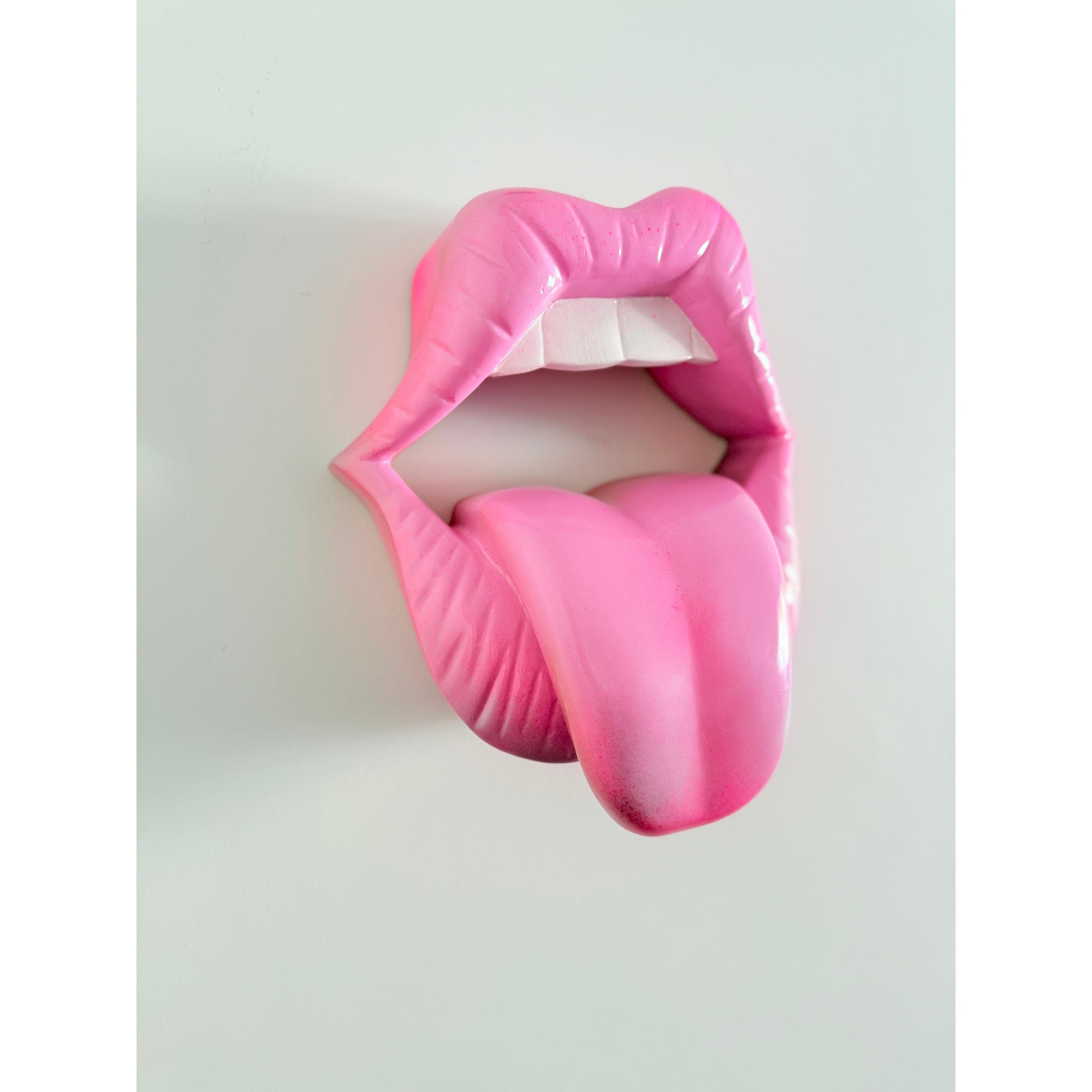 Iconic Kiss Wall Sculpture - Pink Neon Edition - iconic kiss wall sculpture, luxury wall art, product image 5