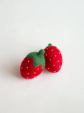 Load image into Gallery viewer, KITTY STRAWBERRIES - Southlake Paws
