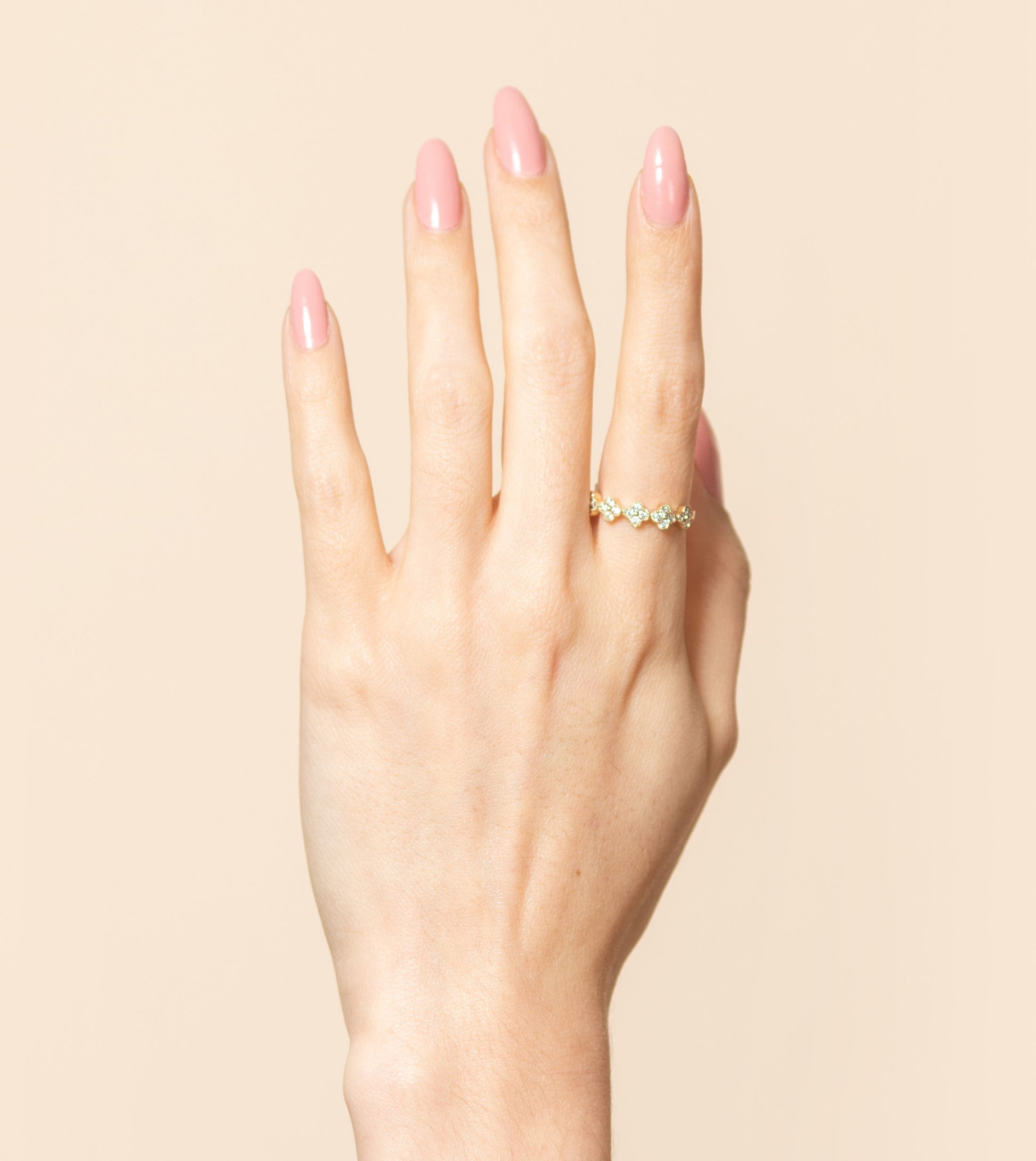 OLIVE & CHAIN Diamond Clover Stackable Band - Yellow Gold, 8.0