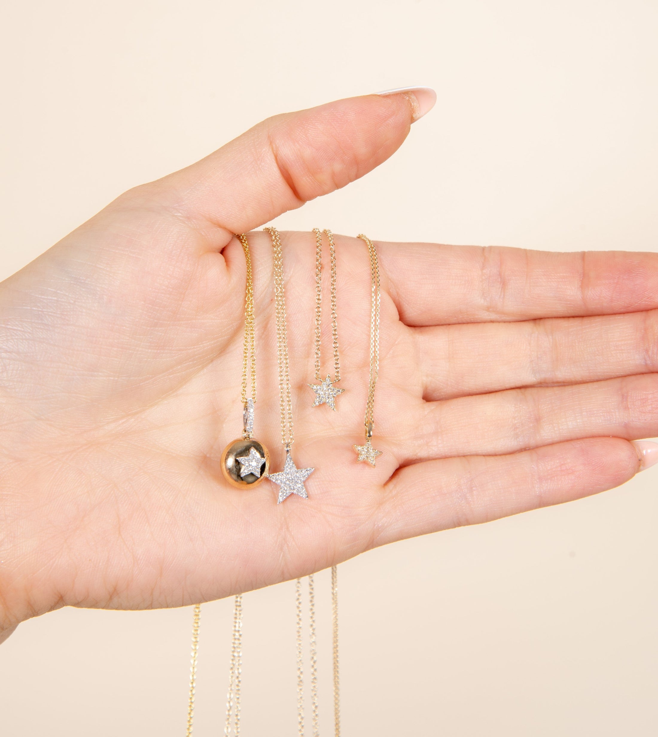OLIVE & CHAIN Diamond Star Necklace