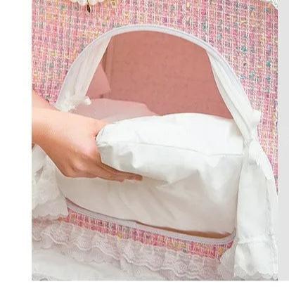 Luxury Como Pet Triangle Bed