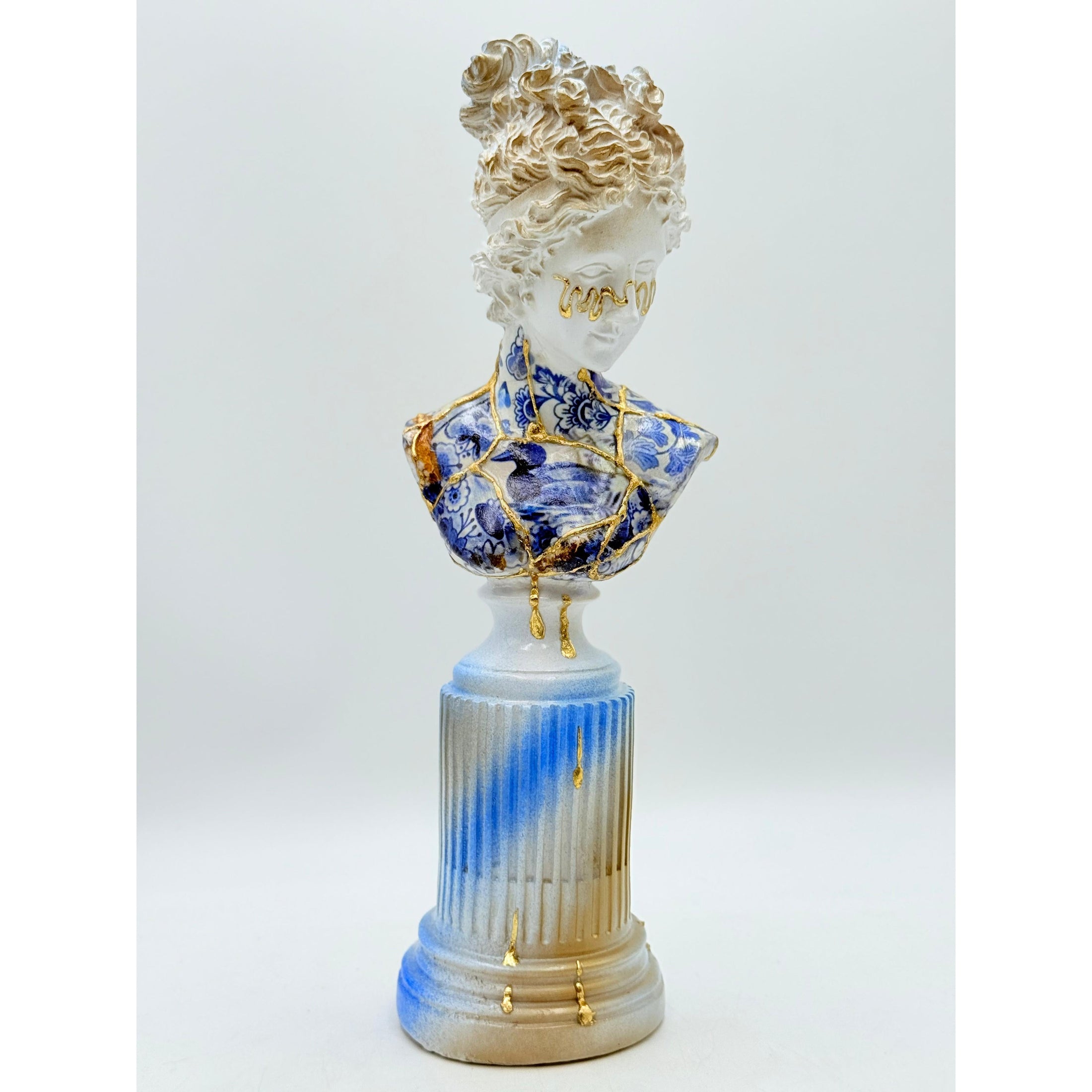 Venus Sculpture - Kintsugi Edition - kintsugi venus sculpture, luxury sculpture, product image 4