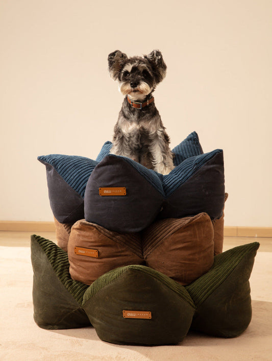 OULU X PEHOM - CUDDLE PET PILLOW BED- Navy Blue / Olive Green / Canyon Brown