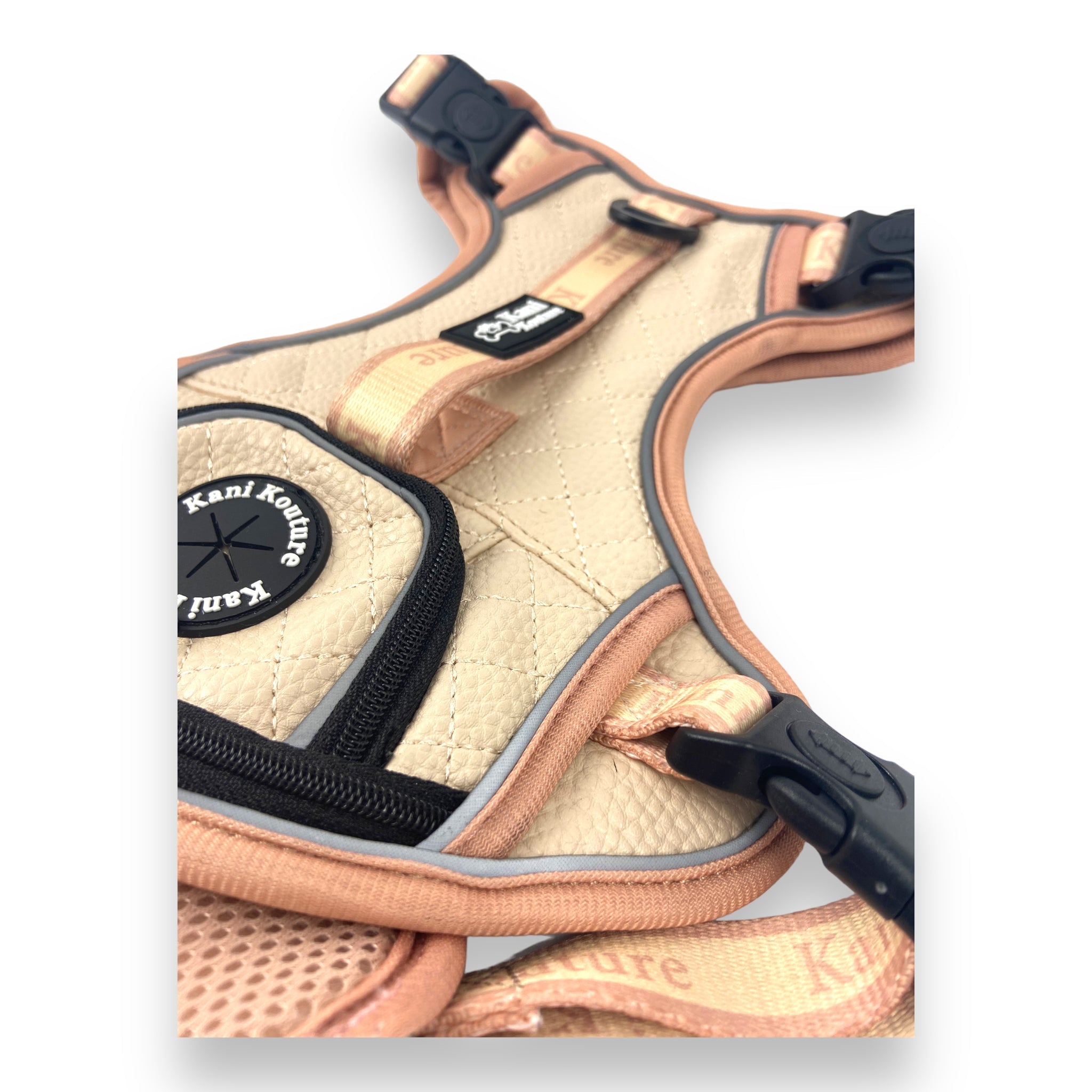 Blushing Sands - Adventure Leather Harness 