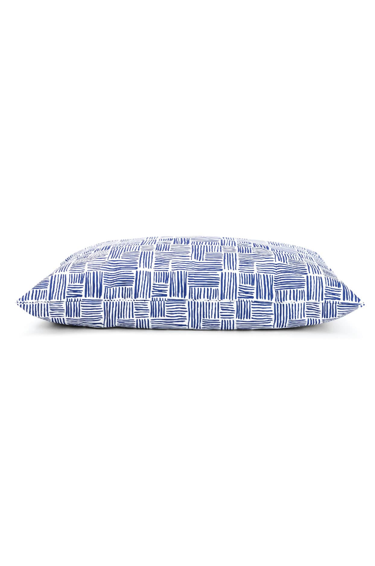 Quinn Dog Bed