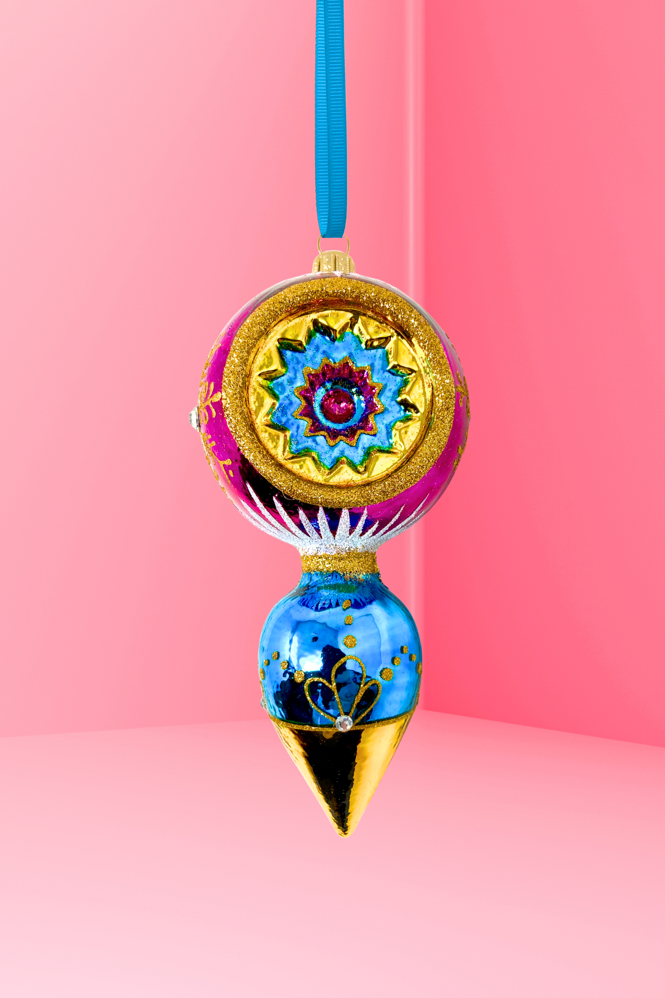 Starlet Demure Polish Glass Ornament - Southlake Paws