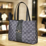 Signature Carry-All Noir Bag
