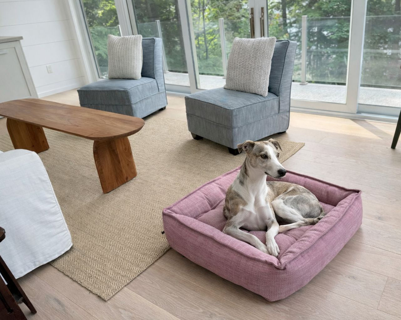 Sterling Lounge Bed