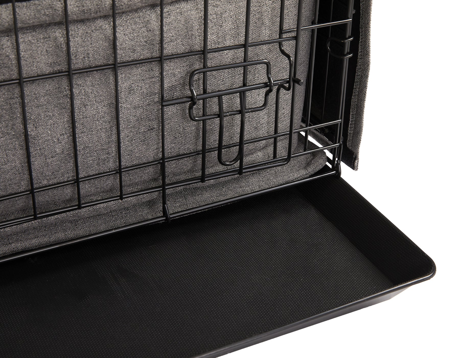 Southlake Paws All in 1 Crate Kit Set includes a wire crate with a removable plastic tray for easy cleaning.
