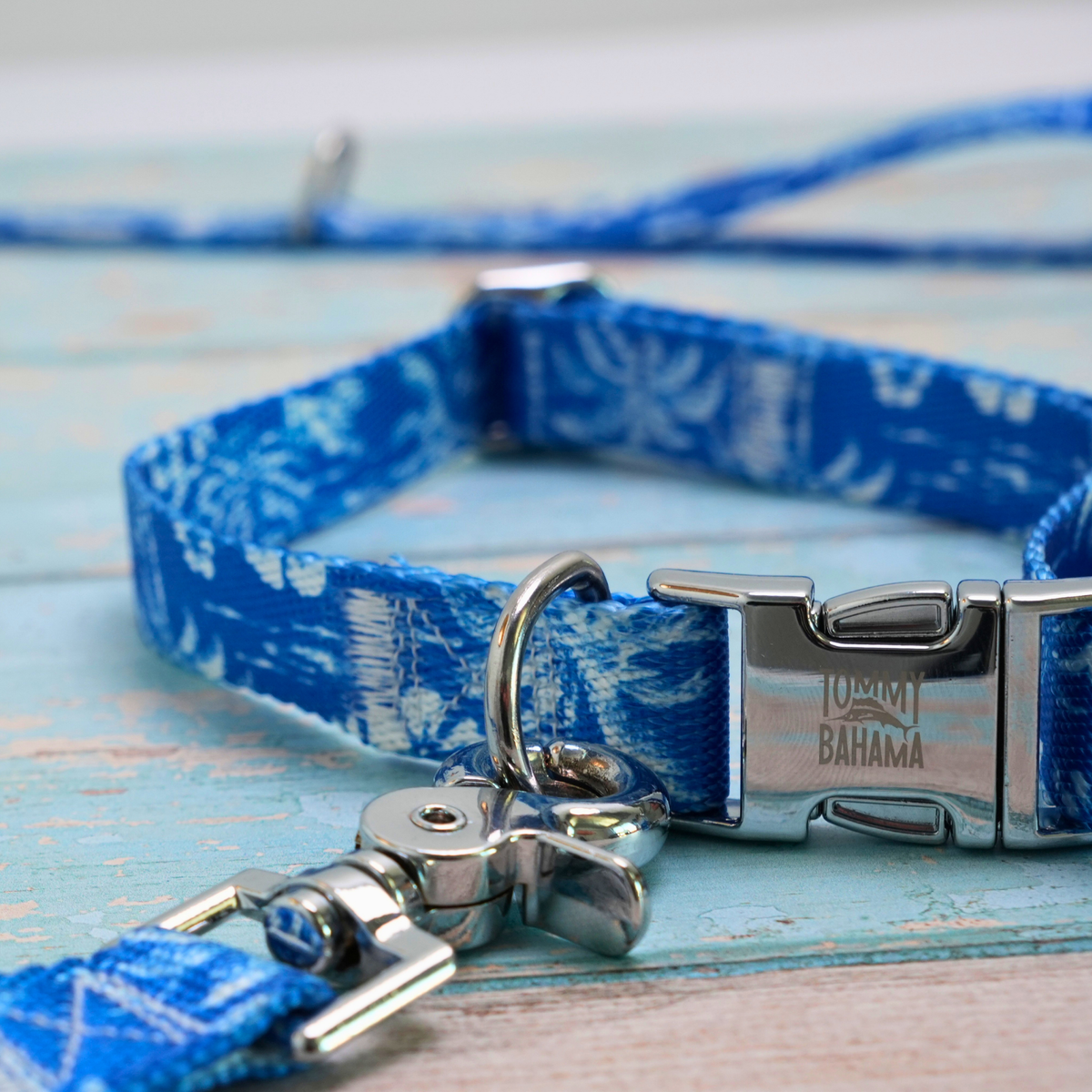 Tommy Bahama Pet - Collar & Leash Set