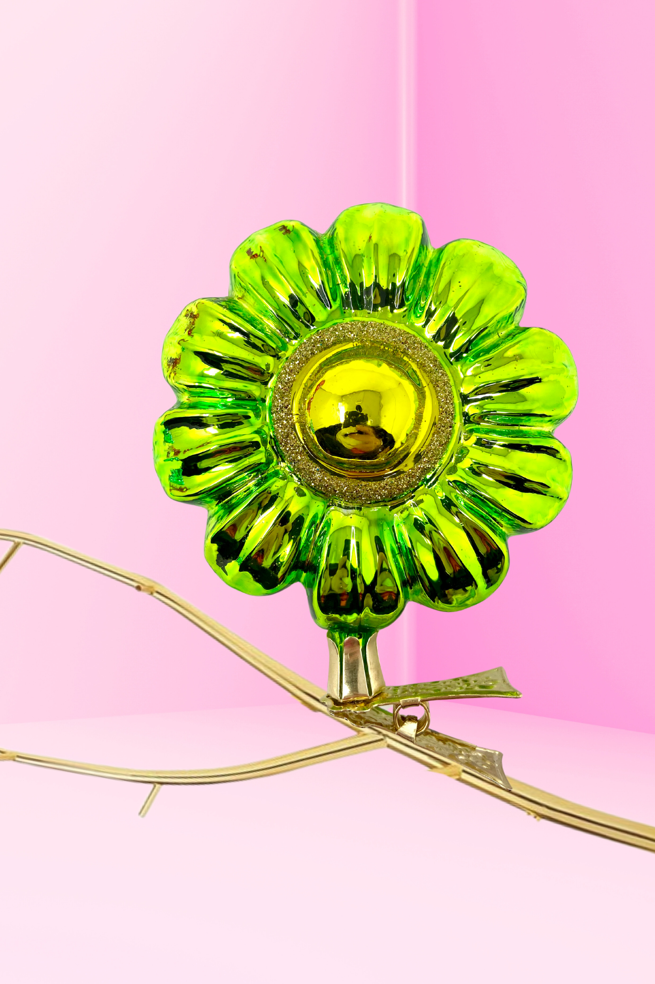 Verde Boho Charm Clip-On Polish Glass Ornament - Southlake Paws