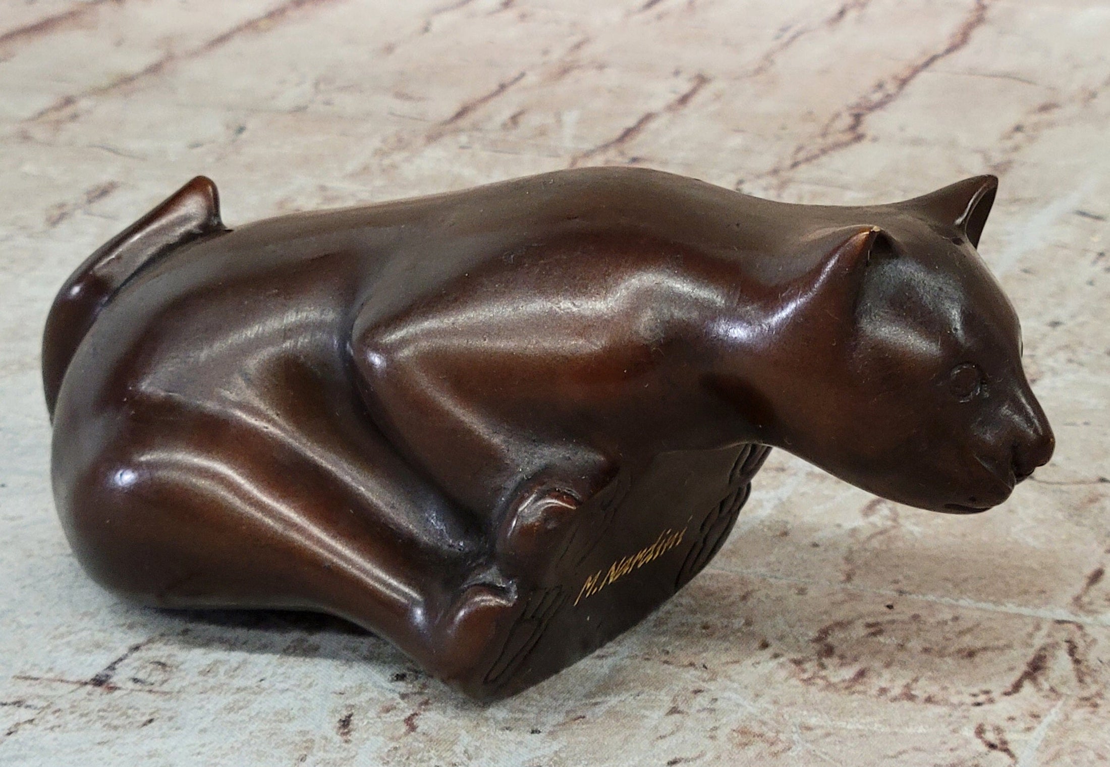 Cat Kitten Sitting on the Edge Bronze Figurine Sculpture Figure Collectible 3" x 6"