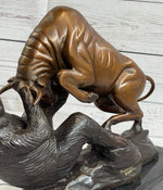 Bull vs Bear Bronze Metal Statue Sculpture Decor Stock Market 10