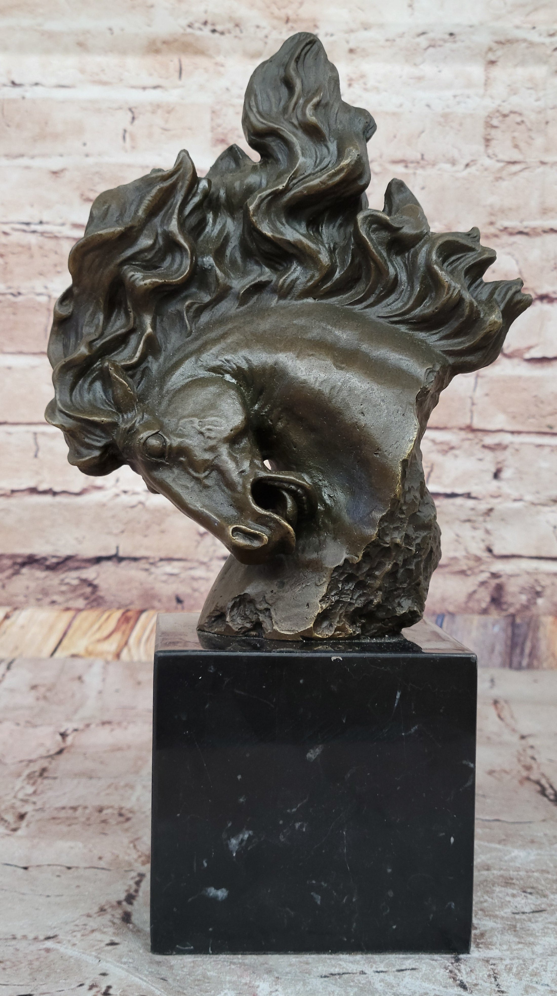 Dynamic Bronze Horse Head Bust – Swirling Mane Equine Sculpture on Marble Base