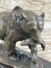 Bronze Grizzly Bear Hunting Fish River Sculpture Art Figurine Marble Base Figure