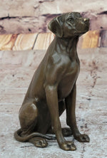 Seated Bronze Hunting Dog – Detailed Canine Sculpture for Animal Lovers