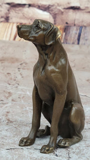 Seated Bronze Hunting Dog – Detailed Canine Sculpture for Animal Lovers