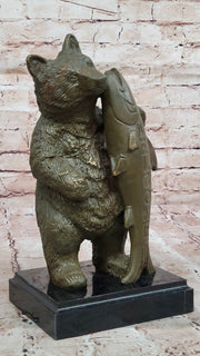 Bronze Bear Welcome Statue – Bear with Fish Cabin Decor