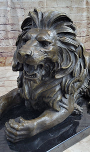 Hot Cast Bronze Guardian Lion on Marble Base after Antoine Barye