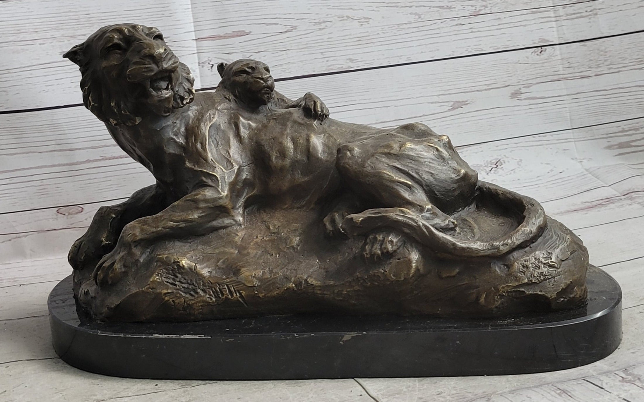 Lion Tiger & Cub Bronze Statue Sculpture Wildlife Figure Decor Handmade Art
