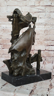 Lost Wax Bronze Casting Bust of Horse in Stables by Milo on Marble Base