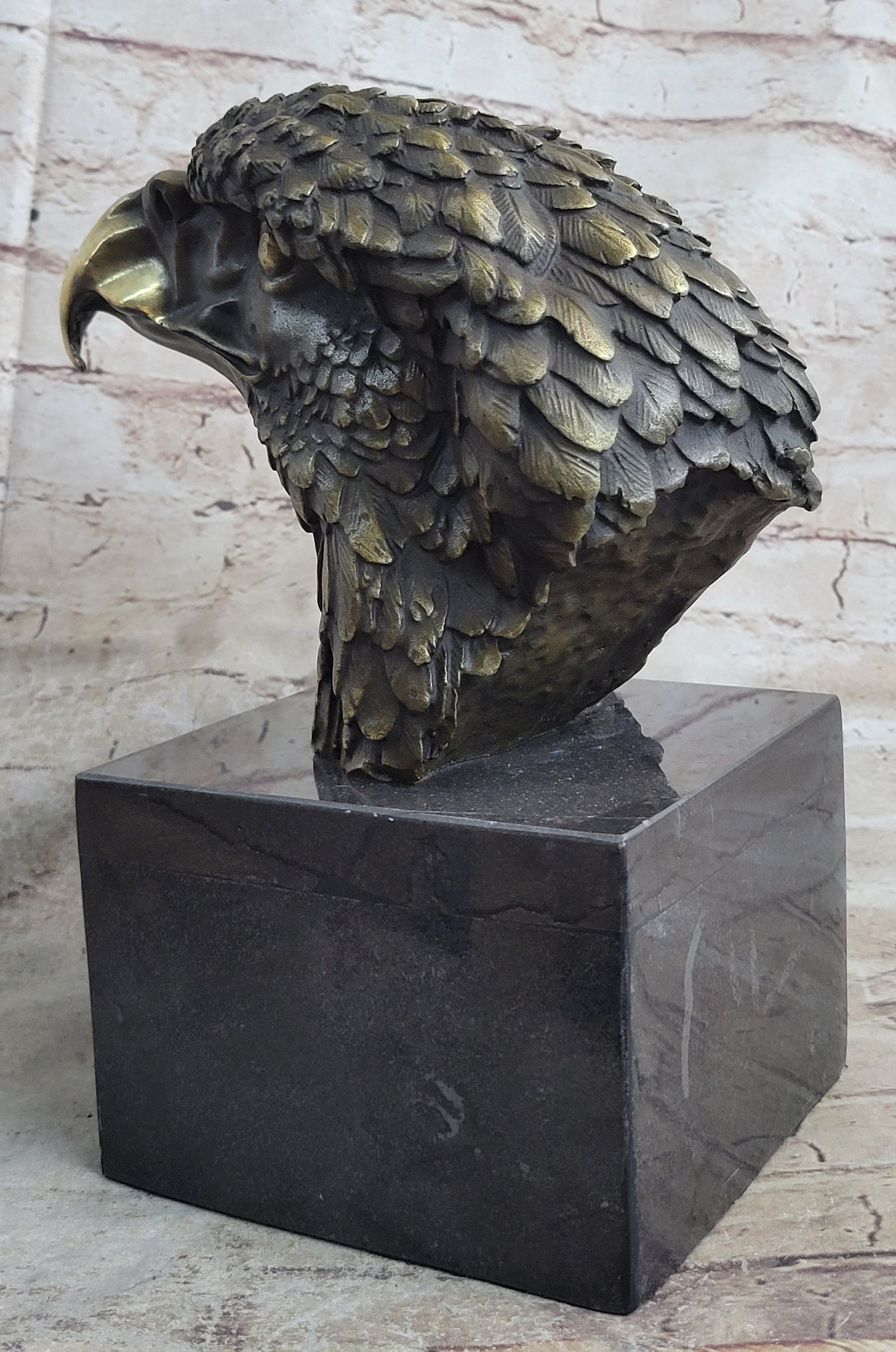 Signed Original Impressive Large Eagle Bird Wild Life Marble Base Figurine Decor