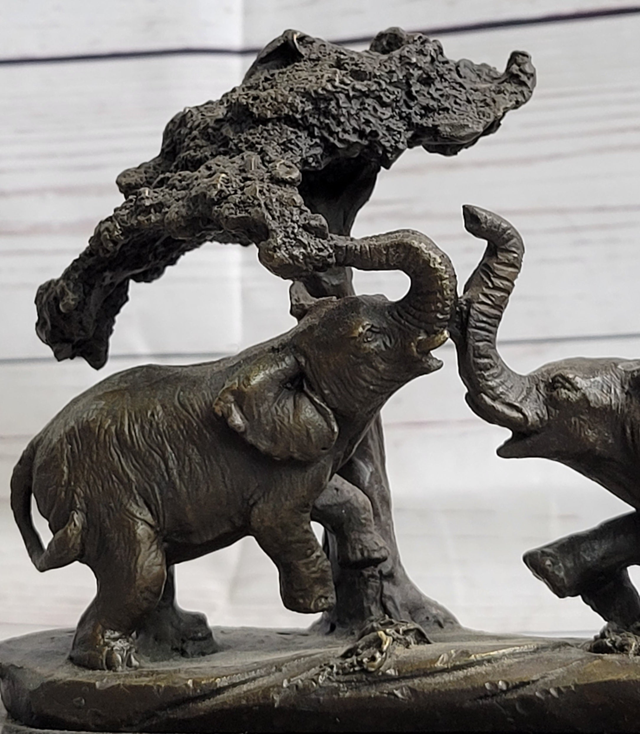 Elephant Family on the African Savannah Bronze Metal Statue Sculpture Decor Art