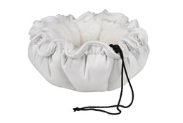 Winter White Buttercup Bed